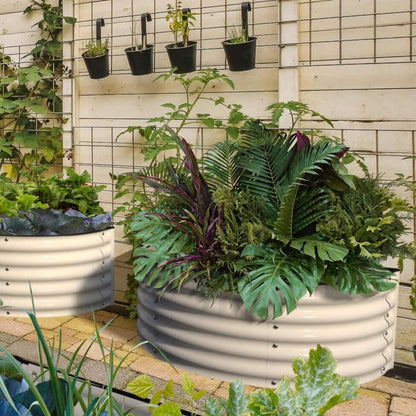 Half-Moon Garden Box Kit: Elegant & Space-Saving Raised Bed 🌼